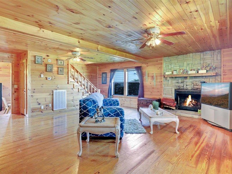 3304 Robeson Road Sevierville, TN 37862 - Photo 7 of 25 07-IMG_6906