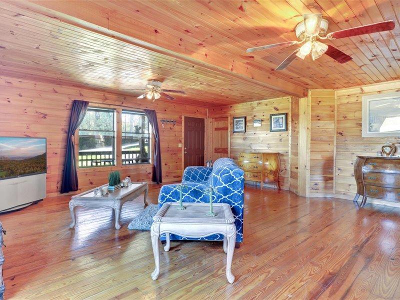 3304 Robeson Road Sevierville, TN 37862 - Photo 8 of 25 08-IMG_6916