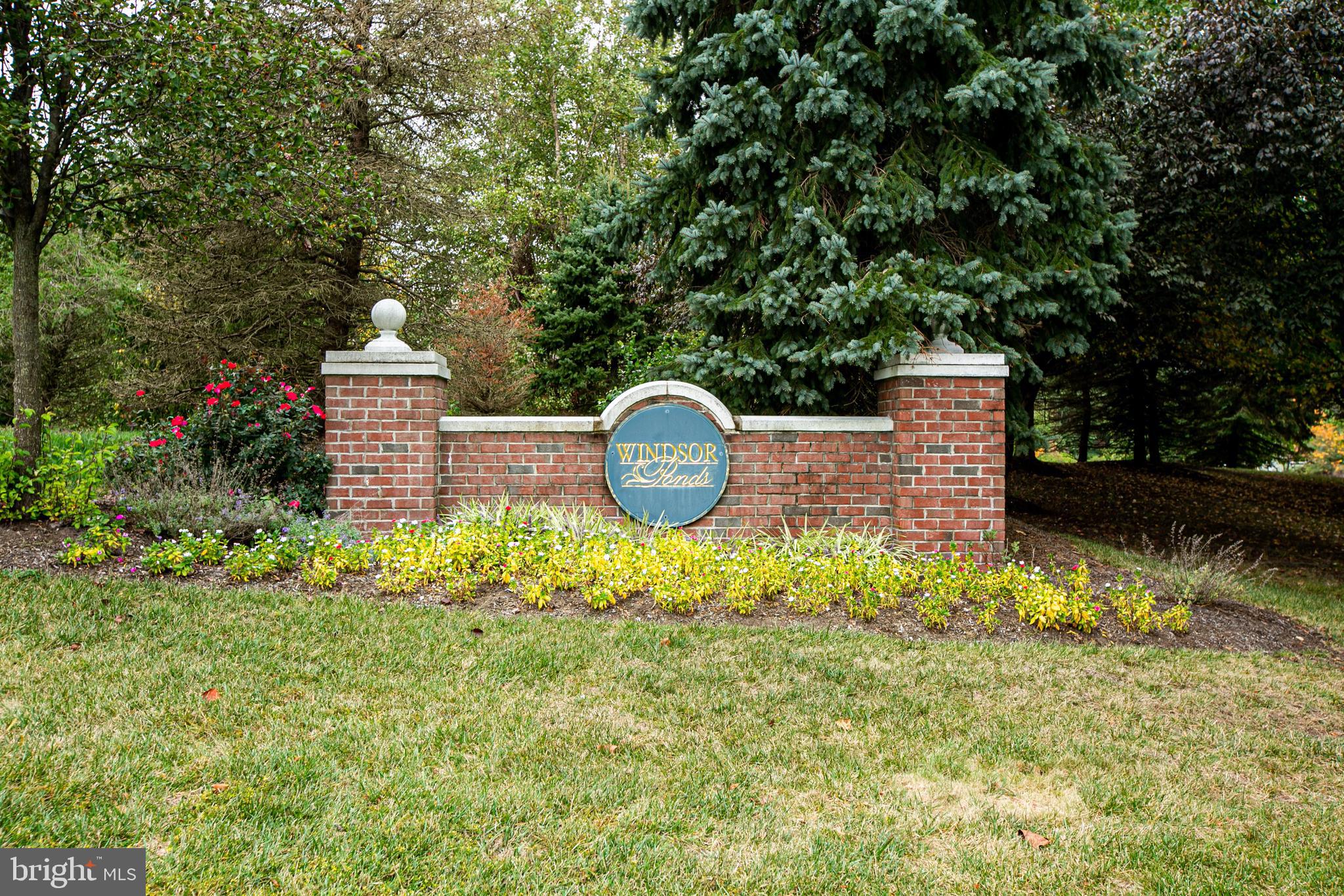 30 York Road Princeton Junction, NJ 08550 - Photo 2 of 35
