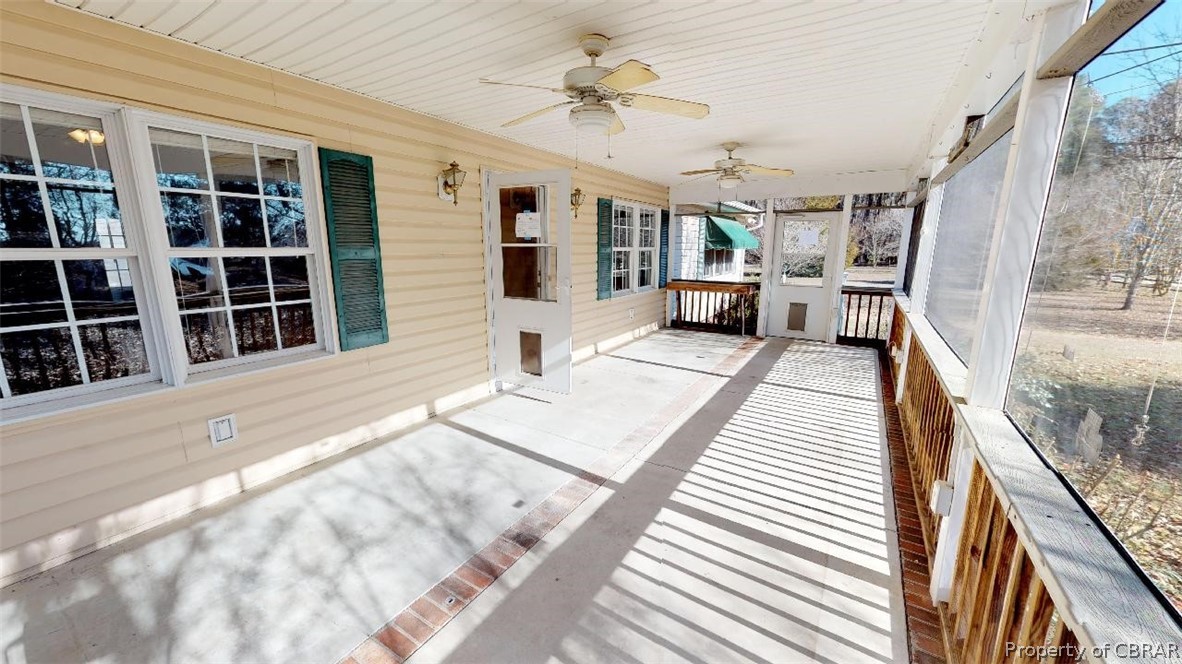 331 River Rd Circle Saluda, VA 23149 - Photo 4 of 50