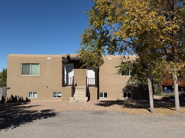 1309 Rufina Lane Santa Fe, NM 87507 - Photo 5 of 36