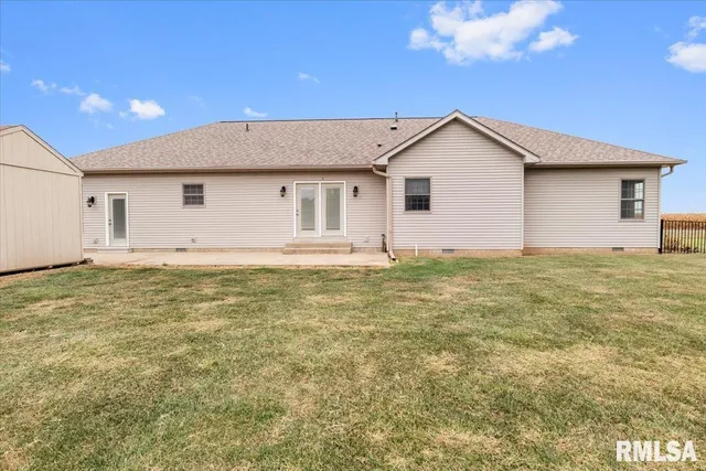 $256,000 | 6716 Tower Heights Road, Virden, IL 62690