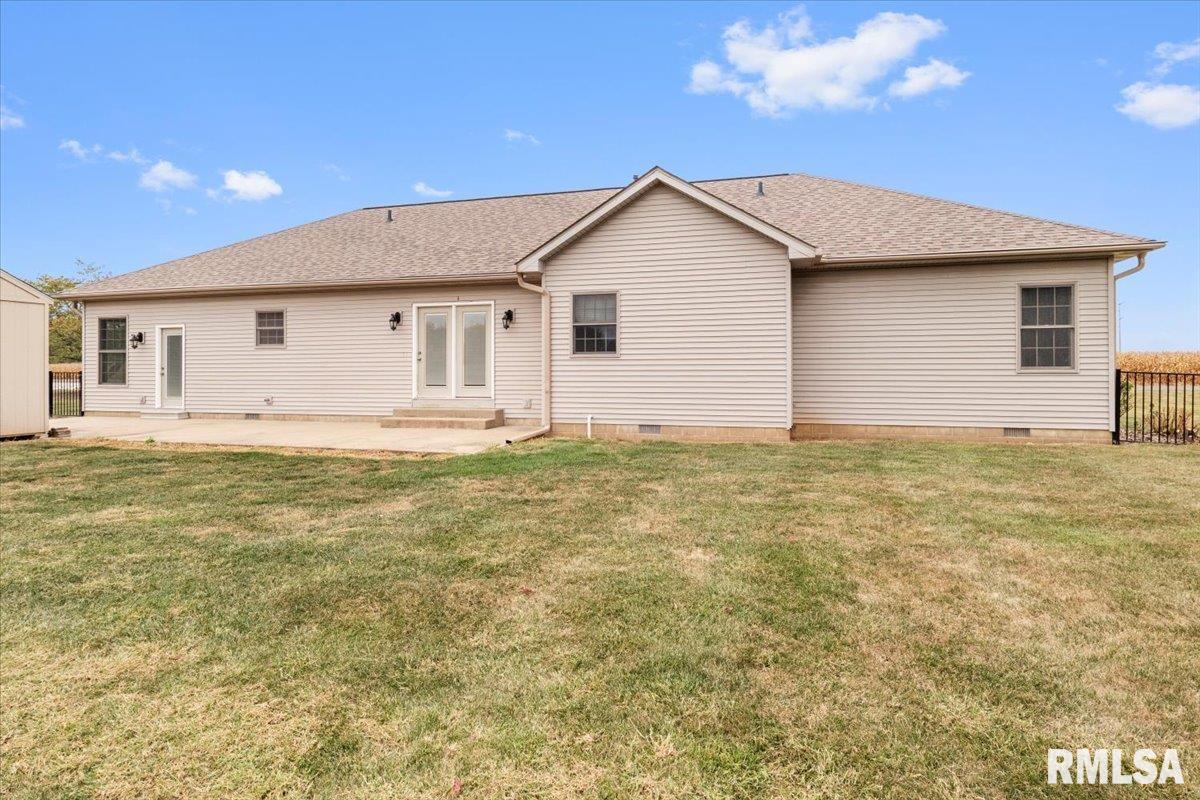 6716 Tower Heights Road Virden, IL 62690 - Photo 37 of 38