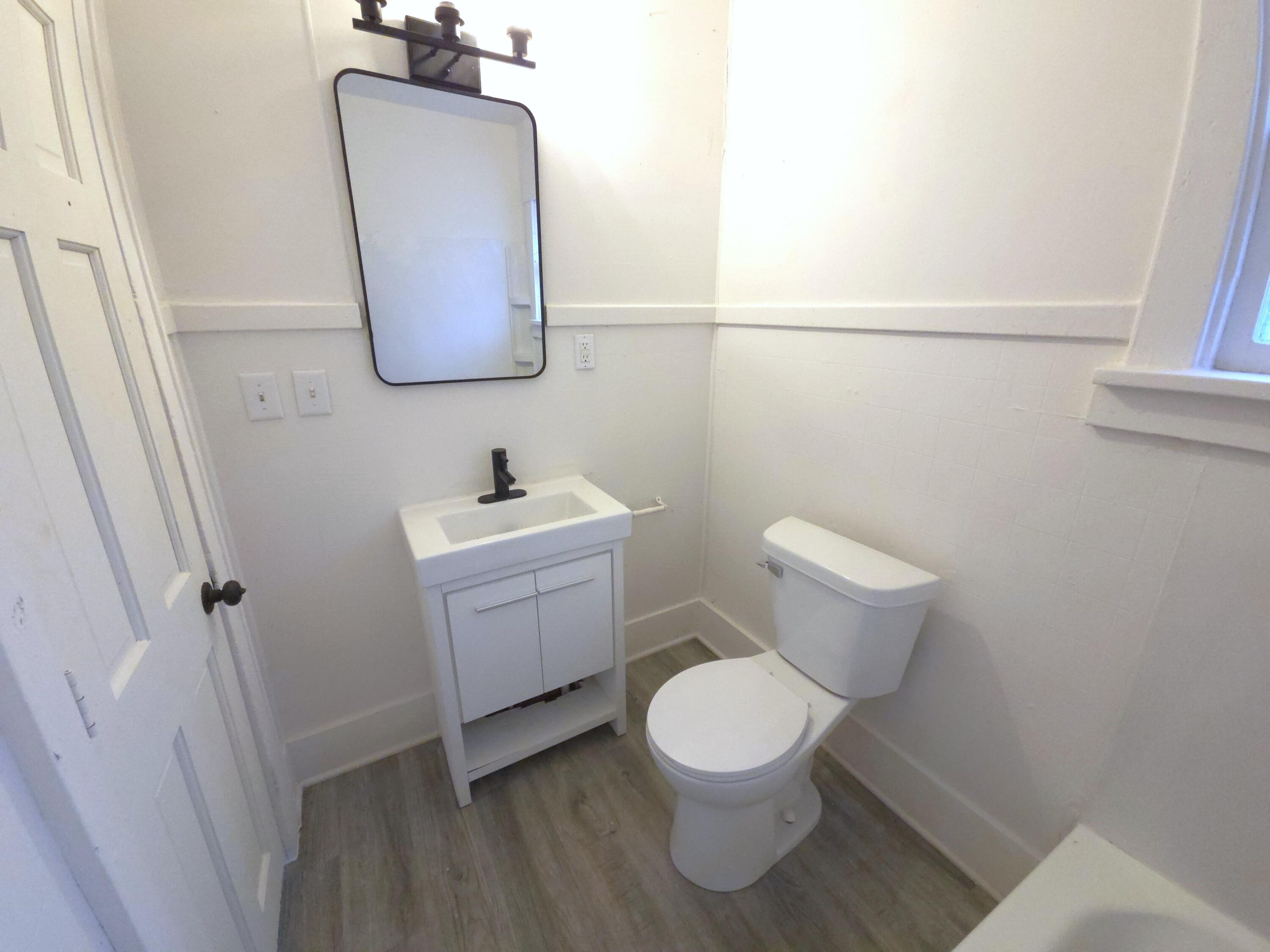 2128 5th Street Muskegon, MI 49444 - Photo 7 of 12 20260304_175341