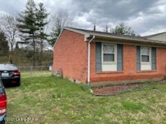 5408 Rayburn Road Louisville, KY 40272 - Photo 14 of 21 IMG_1497