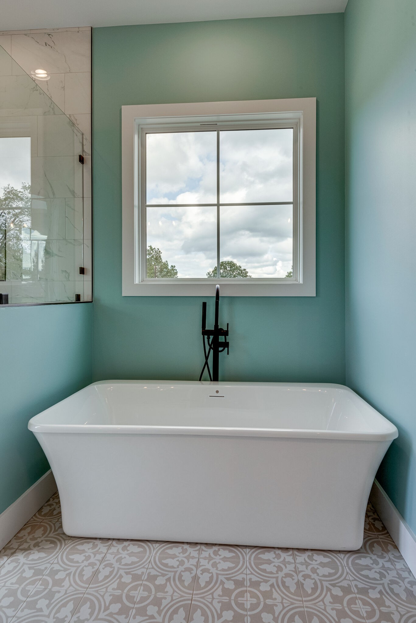 799 Jason Chapel Road Dickson, TN 37055 - Photo 9 of 22 a white bath tub sitting in a bathroom