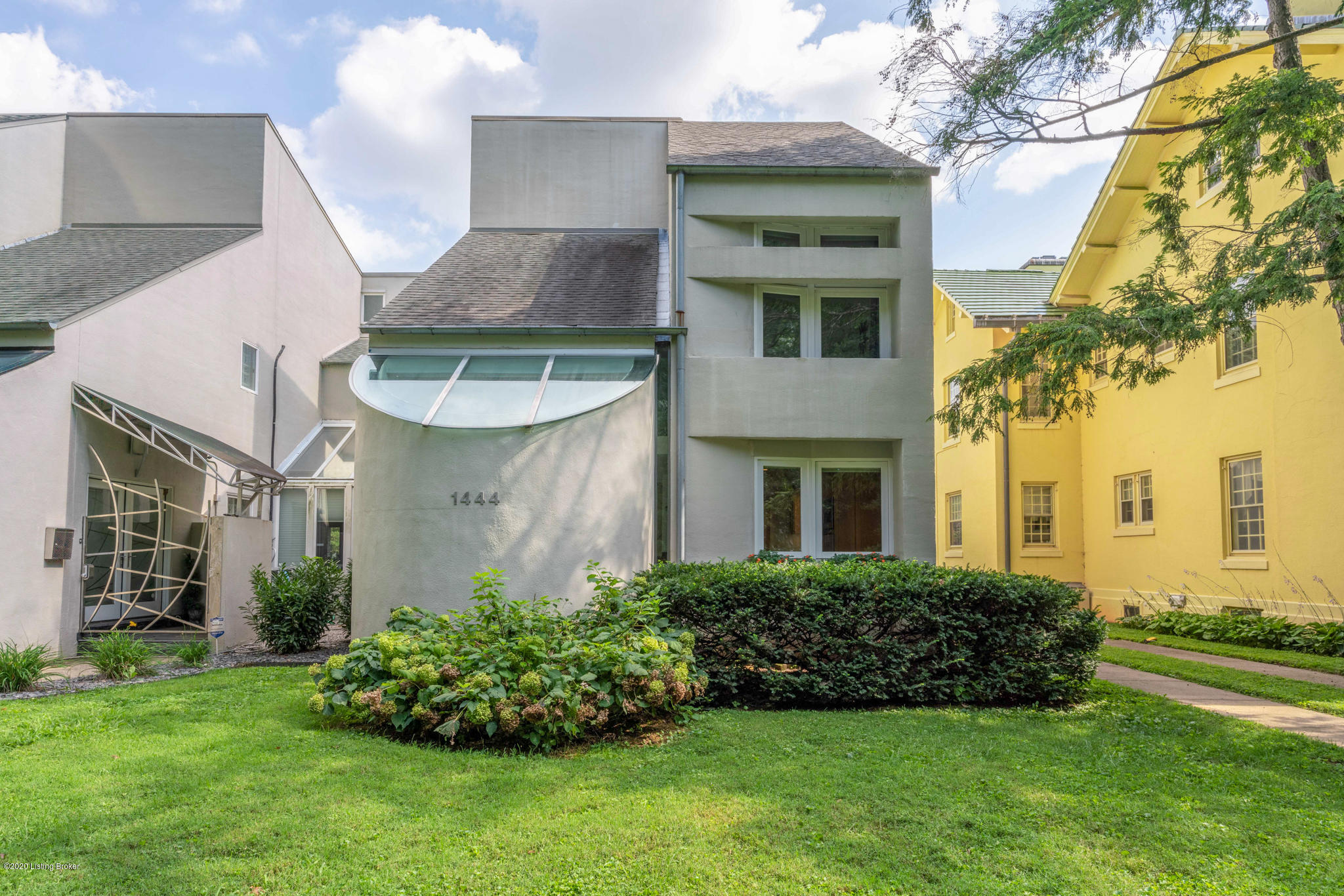 1444 Cherokee Road Louisville, KY 40204 - Photo 2 of 55 3 iconic homes designed by Stow Chapman & built in 1976. 1444 is the gem of the trio!