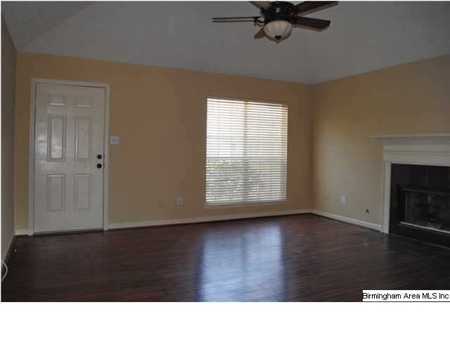 129 Stonehaven Circle West Pelham, AL 35124 - Photo 3 of 31