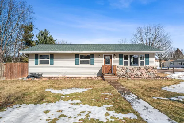 $300,000 | 2605 Freeway Drive, Bloomer, WI 54724