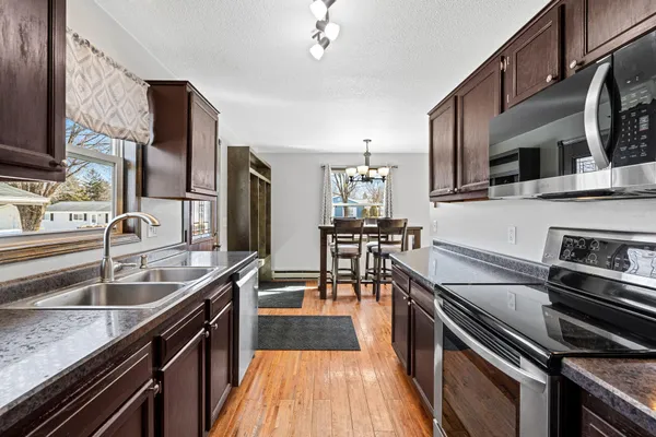 $300,000 | 2605 Freeway Drive, Bloomer, WI 54724