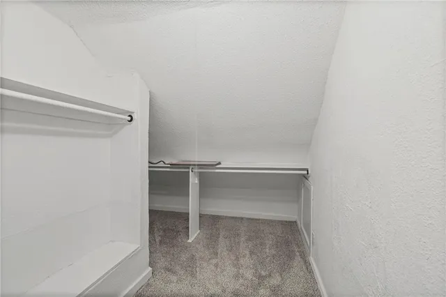 $199,000 | 701 Elmwood Avenue, Kansas City, MO 64124