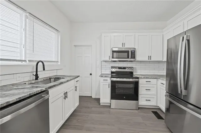 $199,000 | 701 Elmwood Avenue, Kansas City, MO 64124