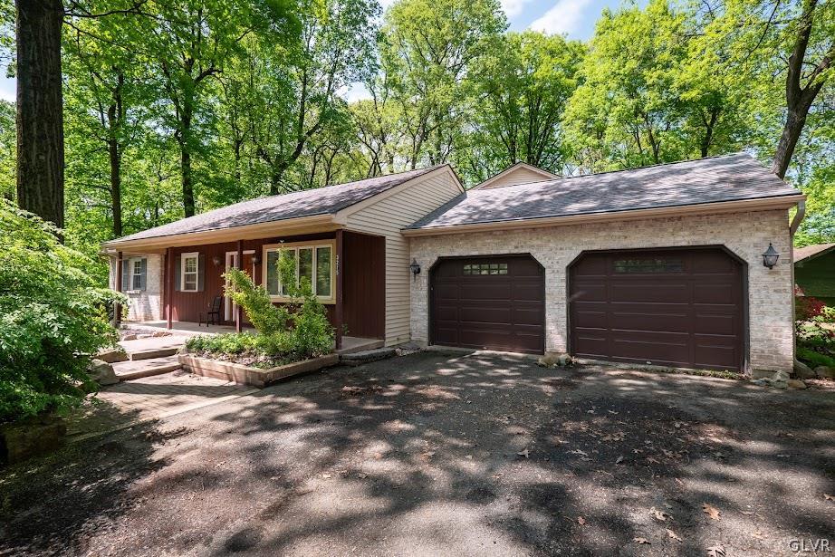 3215 Woodlea Road Orefield, PA 18069 - Photo 3 of 30 Gallery Image 3