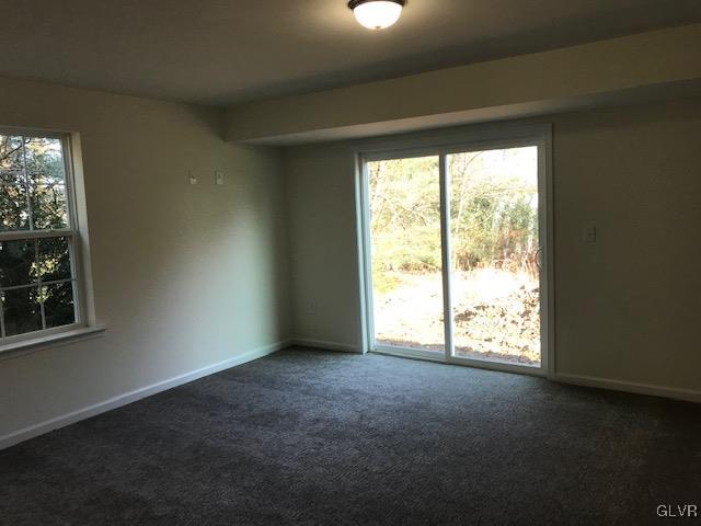 1553 Stanford Road Bethlehem, PA 18018 - Photo 5 of 16 Gallery Image 5