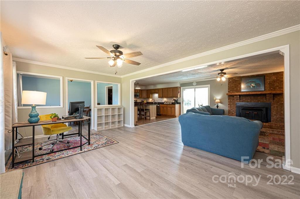 2211 Olde Well Road Hudson, NC 28638 - Photo 6 of 47 Gallery Image 6