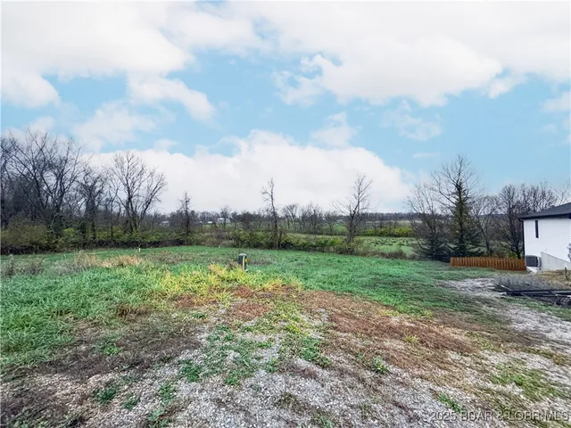 $38,000 | Lot 7 West Bourbon Street, Eldon, MO 65026