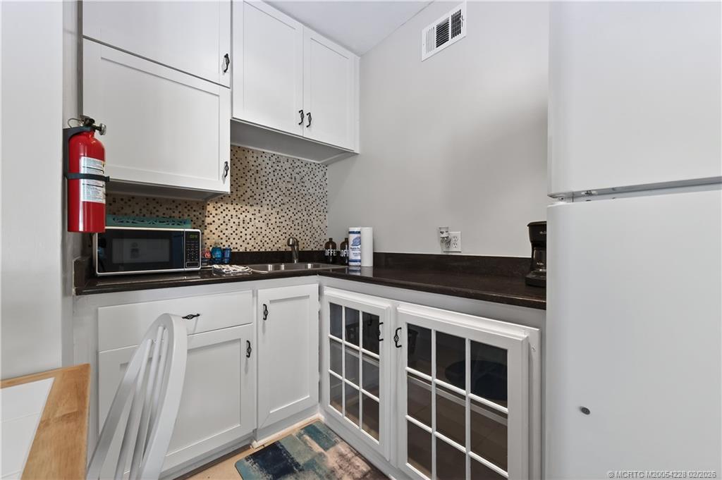 101 Eldorado Street Fort Pierce, FL 34949 - Photo 14 of 31