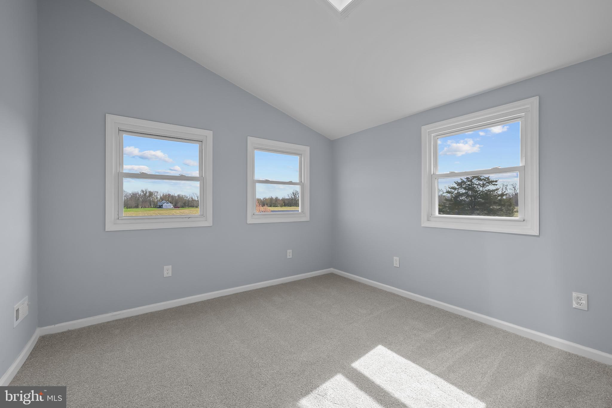 54 East Lake Road Pilesgrove, NJ 08098 - Photo 14 of 28