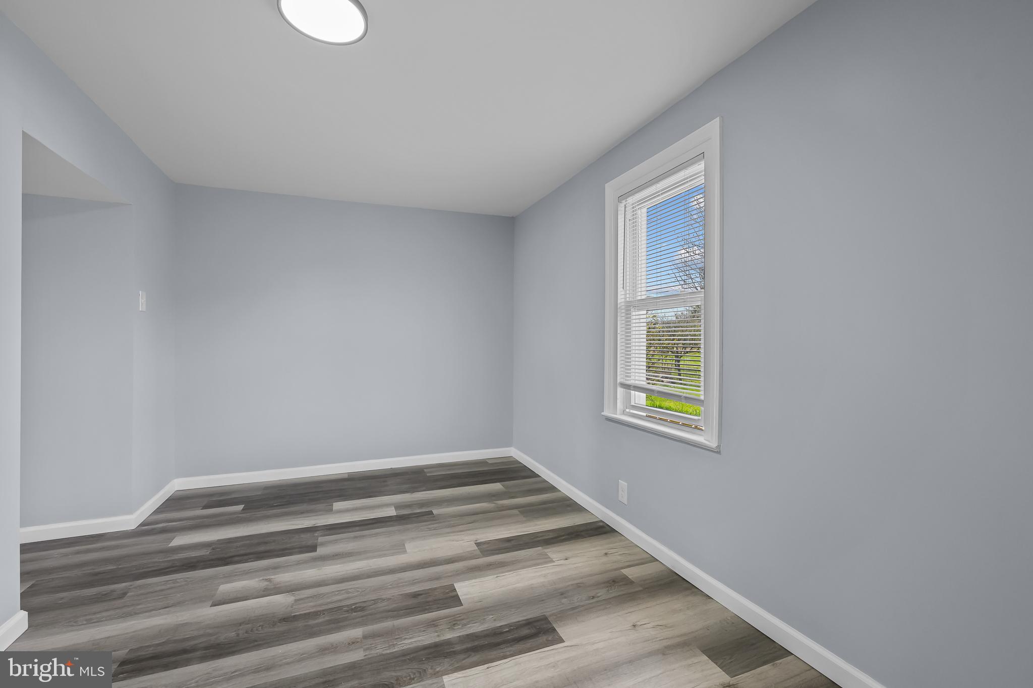 54 East Lake Road Pilesgrove, NJ 08098 - Photo 8 of 28