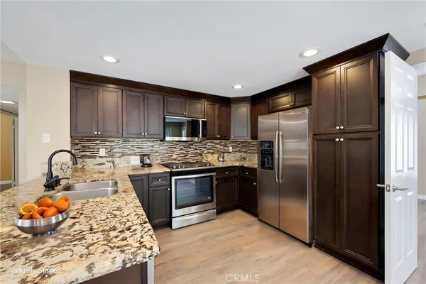 $899,990 | 3712 Summit View Court, Corona, CA 92882