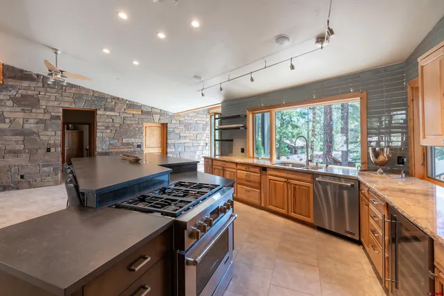 $1,996,000 | 73 Wapiti Road, Durango, CO 81301