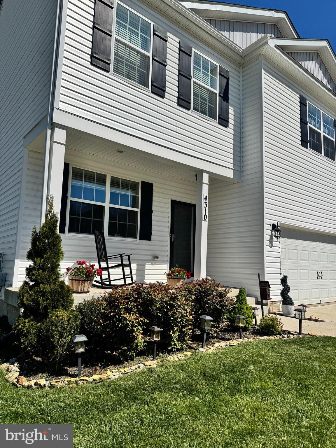 4310 Brent Dr Spring Grove Spring Grove, PA 17362 - Photo 3 of 40
