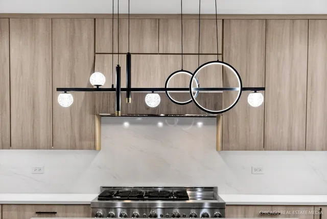 a close view of sink