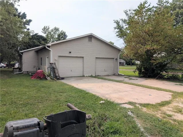 $155,000 | 501 South Buckeye Street, Iola, KS 66749