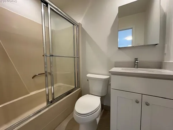 $2,400 | 56 Sintsink Drive East, Unit I, Port Washington, NY 11050
