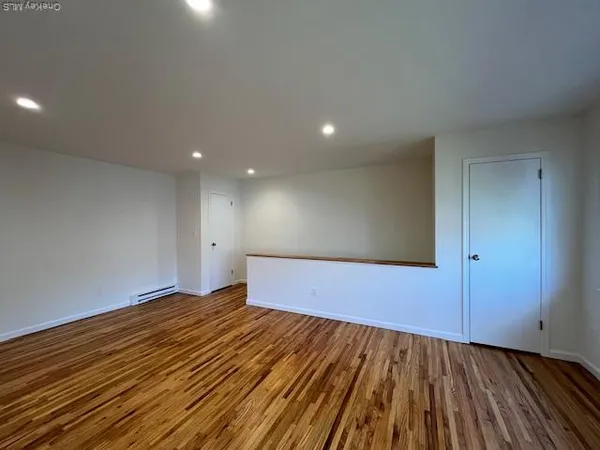 $2,400 | 56 Sintsink Drive East, Unit I, Port Washington, NY 11050