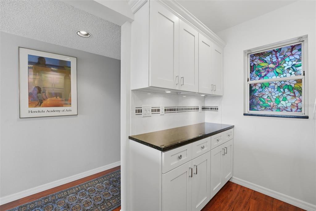 437 Cerromar Lane, Unit 520 Venice, FL 34293 - Photo 11 of 28