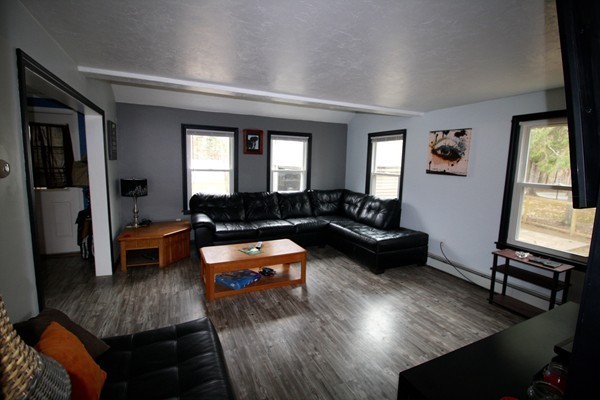 95 Mason Road Dudley, MA 01571 - Photo 3 of 22