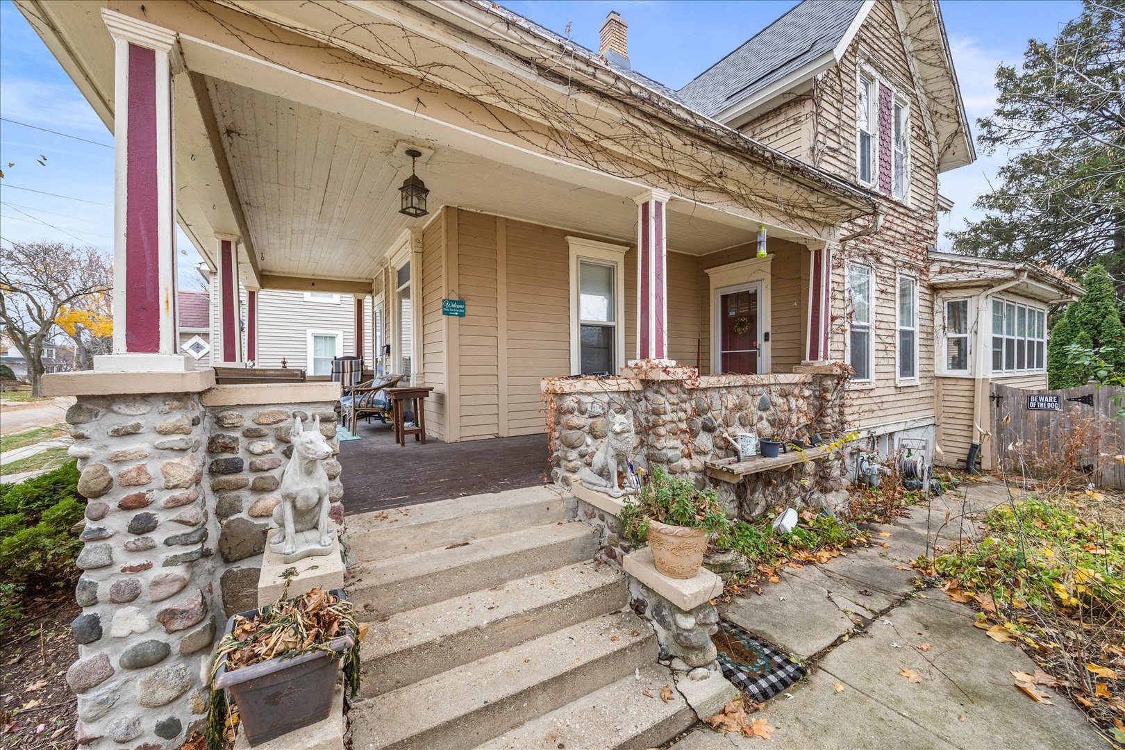 1017 Center Street Elgin, IL 60120 - Photo 5 of 27 a front view of a house with outdoor seating