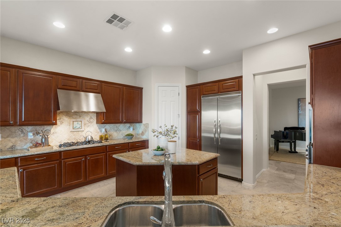 24 Kittansett Loop Henderson, NV 89052 - Photo 22 of 77
