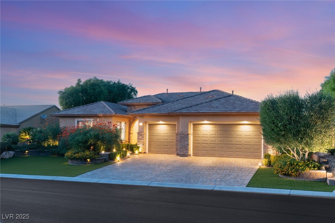 24 Kittansett Loop Henderson, NV 89052 - Photo 53 of 77