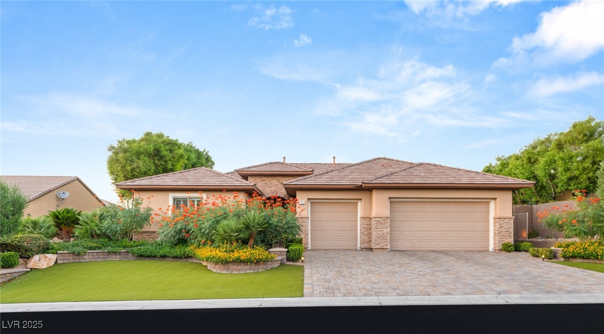 24 Kittansett Loop Henderson, NV 89052 - Photo 6 of 77