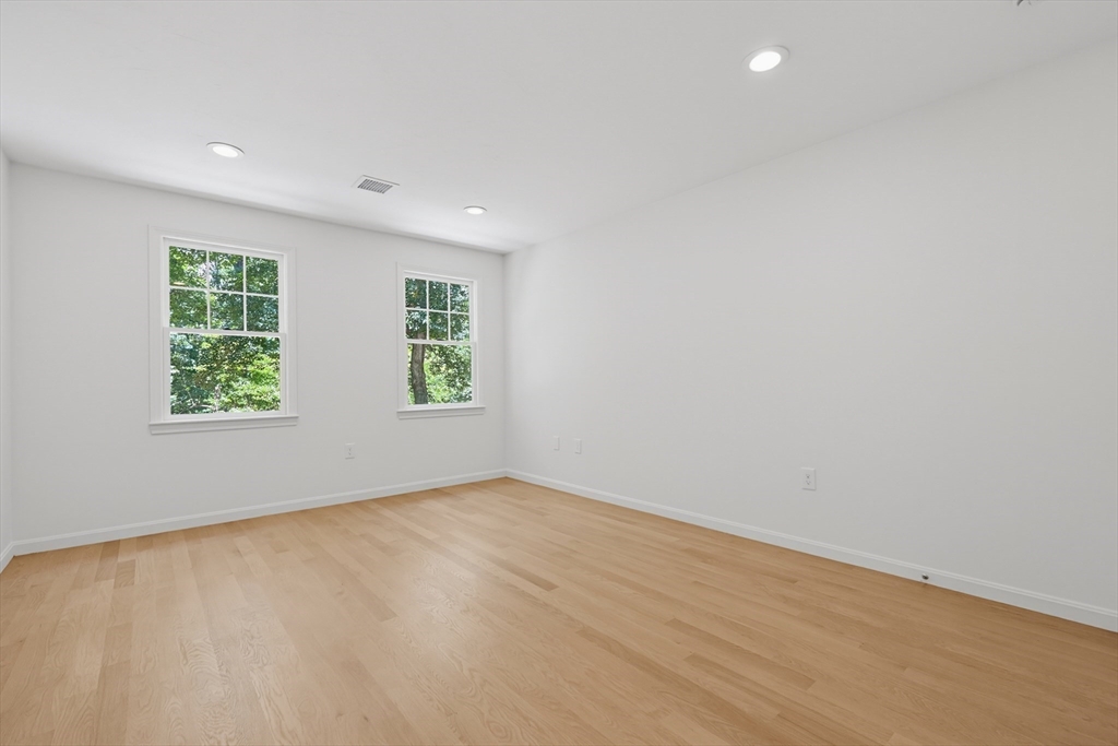45 Baron Road Franklin, MA 02038 - Photo 17 of 42