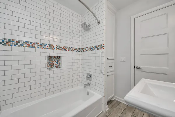 $4,000 | 1505 Chippendale Road, Houston, TX 77018