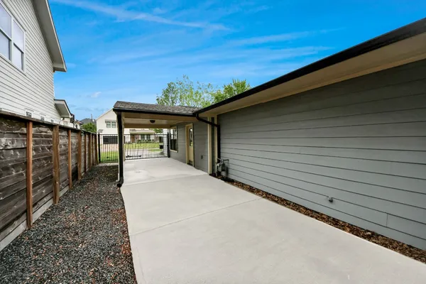 $4,000 | 1505 Chippendale Road, Houston, TX 77018