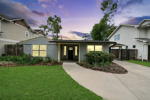 $4,000 | 1505 Chippendale Road, Houston, TX 77018