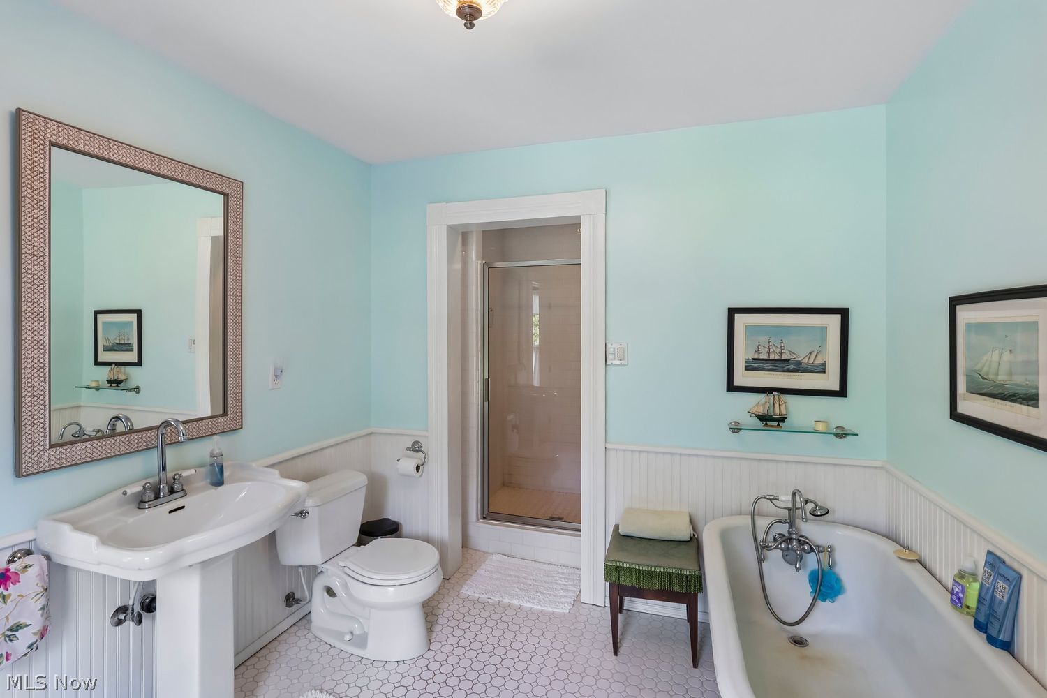 23 Fixler Road Wadsworth, OH 44281 - Photo 29 of 47 bathroom
