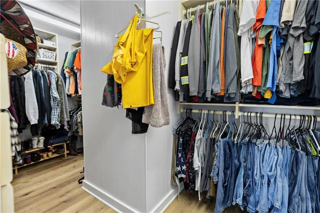 $579,900 | 809 Locust Street, Ridgeway, MO 64481