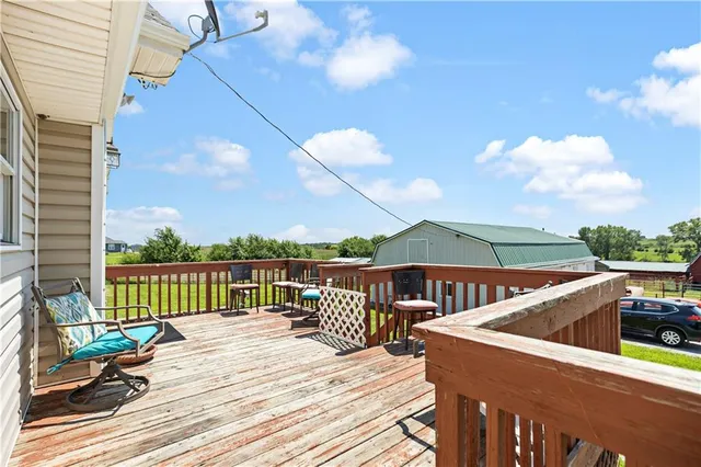 $579,900 | 809 Locust Street, Ridgeway, MO 64481