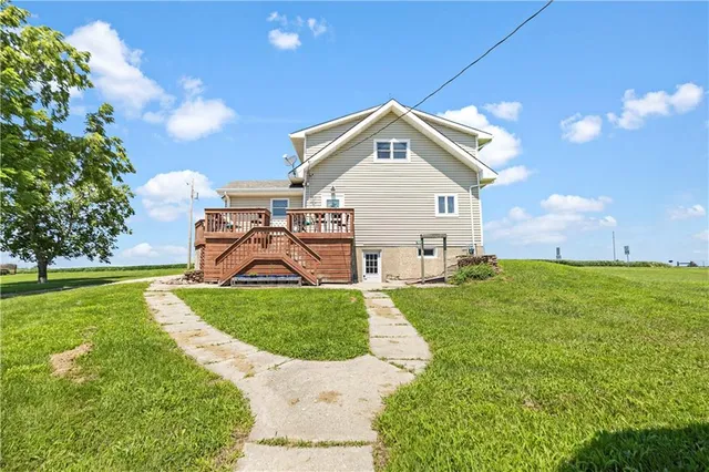 $579,900 | 809 Locust Street, Ridgeway, MO 64481