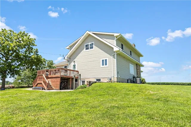 $579,900 | 809 Locust Street, Ridgeway, MO 64481