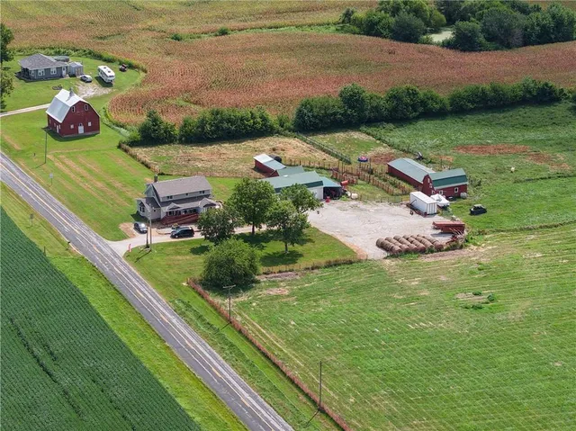 $579,900 | 809 Locust Street, Ridgeway, MO 64481