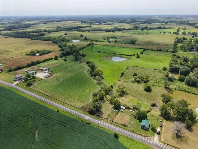 $579,900 | 809 Locust Street, Ridgeway, MO 64481