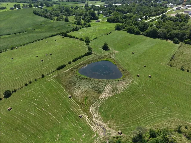 $579,900 | 809 Locust Street, Ridgeway, MO 64481