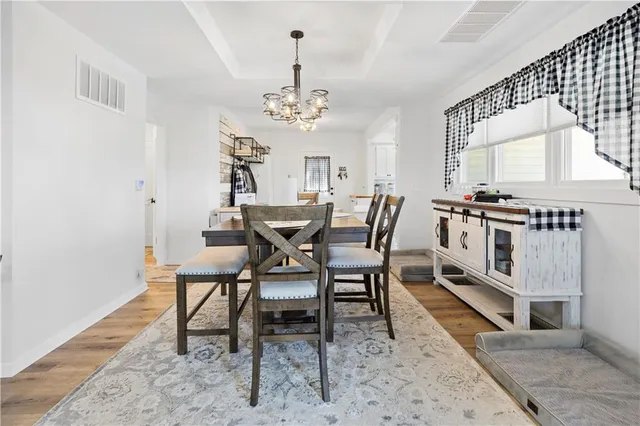 $579,900 | 809 Locust Street, Ridgeway, MO 64481