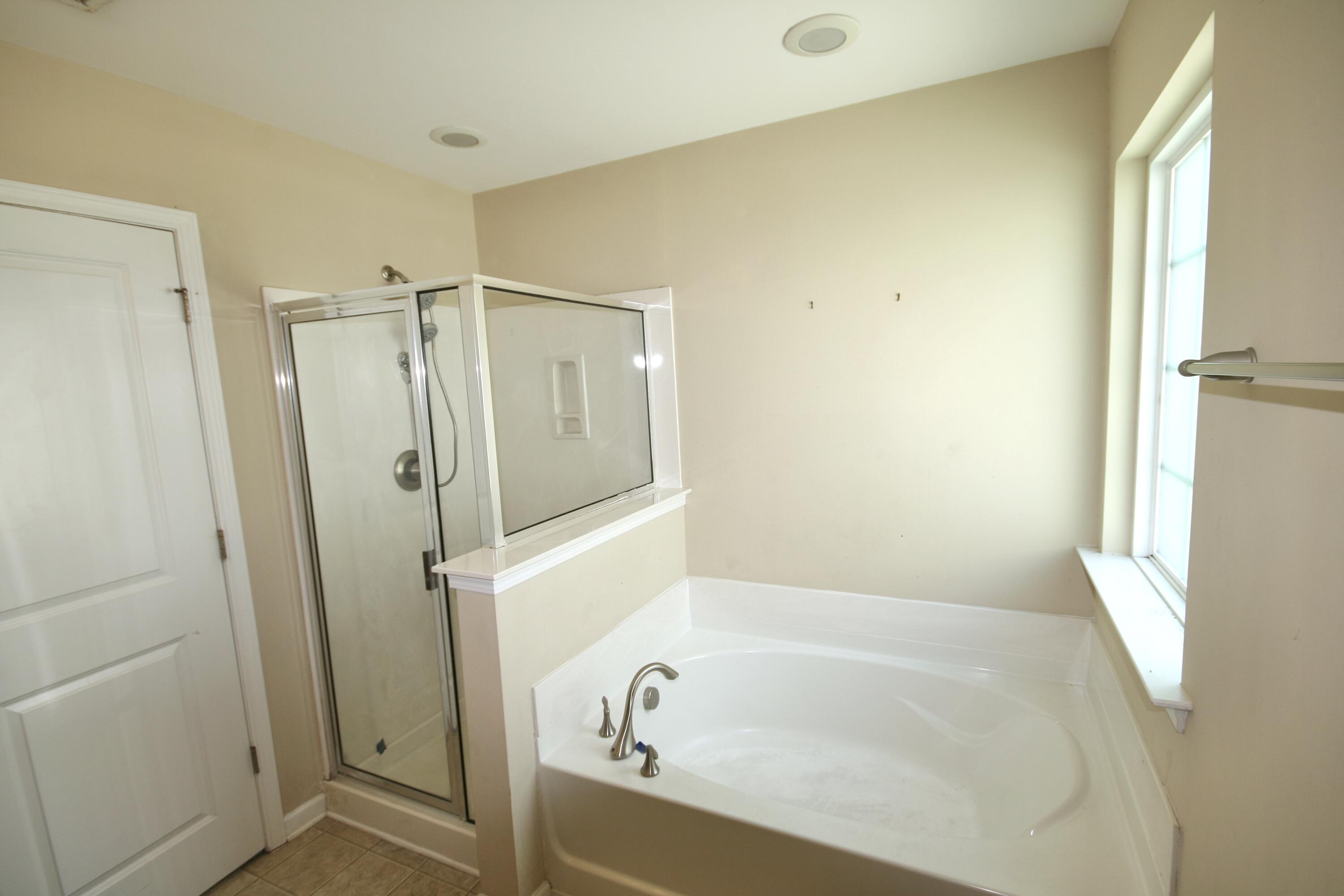 402 Rockville Road Moncks Corner, SC 29461 - Photo 30 of 39 Primary garden tub and shower